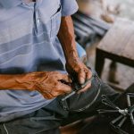 बुजुर्गों को सक्रिय रहने के लिए प्रोत्साहित करें Encouraging Elders To Be Active