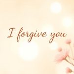 To Be Happy, Elders Must Learn to Forgive खुश रहने के लिए बुजुर्ग क्षमा करना सीखें