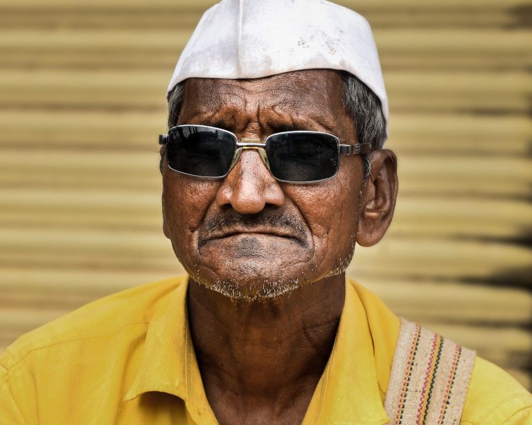 लक्ष्य हो तो सुनहरी उम्र भी बनेगी खुशहाल With a Goal, the Golden Years Can Be Truly Joyful